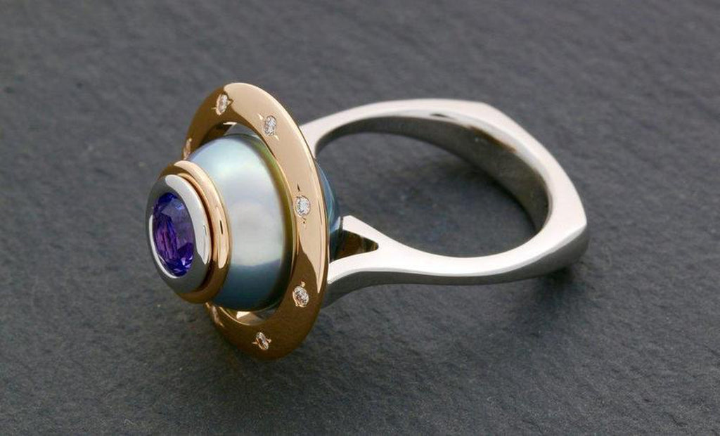 Violet Pavot Ring